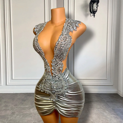 Vestidos de festa de aniversário femininos brilhantes e transparentes, prateados, luxuosos, com contas pretas, curtos, minivestidos de baile 