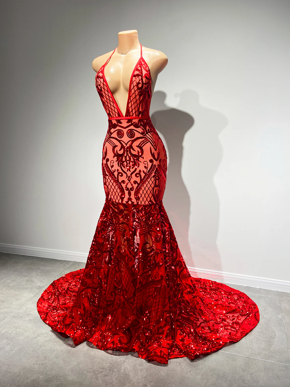 Long Sexy Prom Dress 2023 Halter Mermaid Style Backless Sparkly Red Sequin Black Girls Prom Gala Gowns
