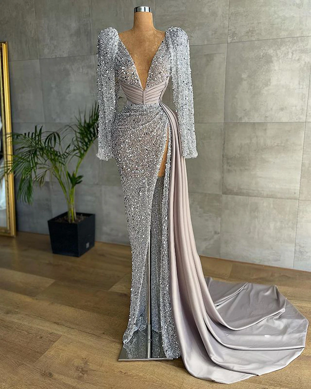 Long Sleeve Sexy Women Evening Dress 2022 V-neck Luxury Beaded Mermaid High Slit Silver Formal Evening Gowns
