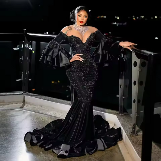 فستان حورية البحر الأفريقي الأسود الأنيق ذو المقاسات الكبيرة بأكمام واسعة ورقبة شفافة من Aso Ebi مخصص لحفلات أعياد الميلاد