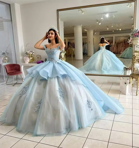 Sky Blue Sweetheart Ball Gown Quinceanera Dresses Appliques Bead Formal Prom Tiered Party Gown Sweet 15 16 Dress Robe Customized