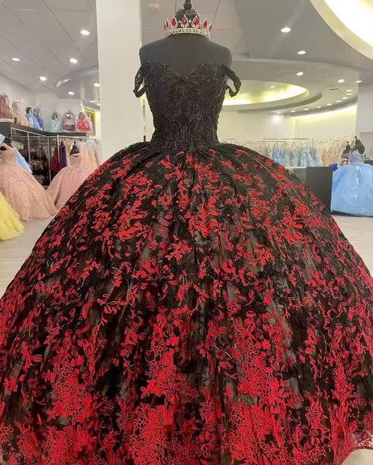 Black Red Gothic Quinceanera Dresses Off Shoulder Beaded Applique Ball Gown Sweet 16 Corset vestido xv años customsized