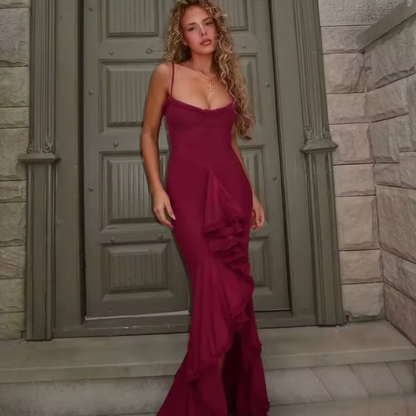 Nouveautés Robe moulante à bretelles spaghetti Robe longue froncée tendance pour femmes