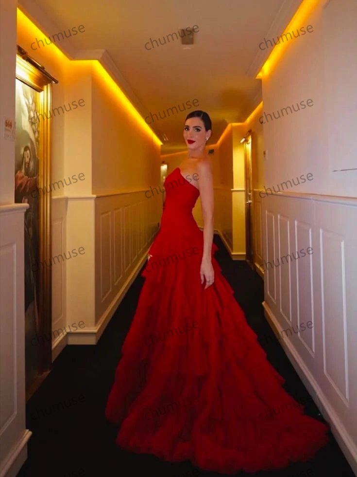 Robe de bal rouge sans manches, haut tube, longueur au sol