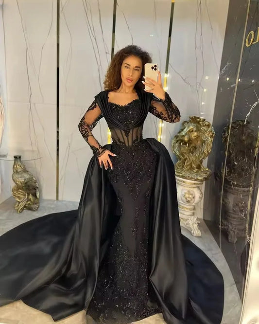 Elegantes vestidos de fiesta de graduación de satén negro para mujeres africanas con cola de sobrefalda 2025, mangas largas, vestidos formales de noche para ocasiones especiales, hechos a medida.