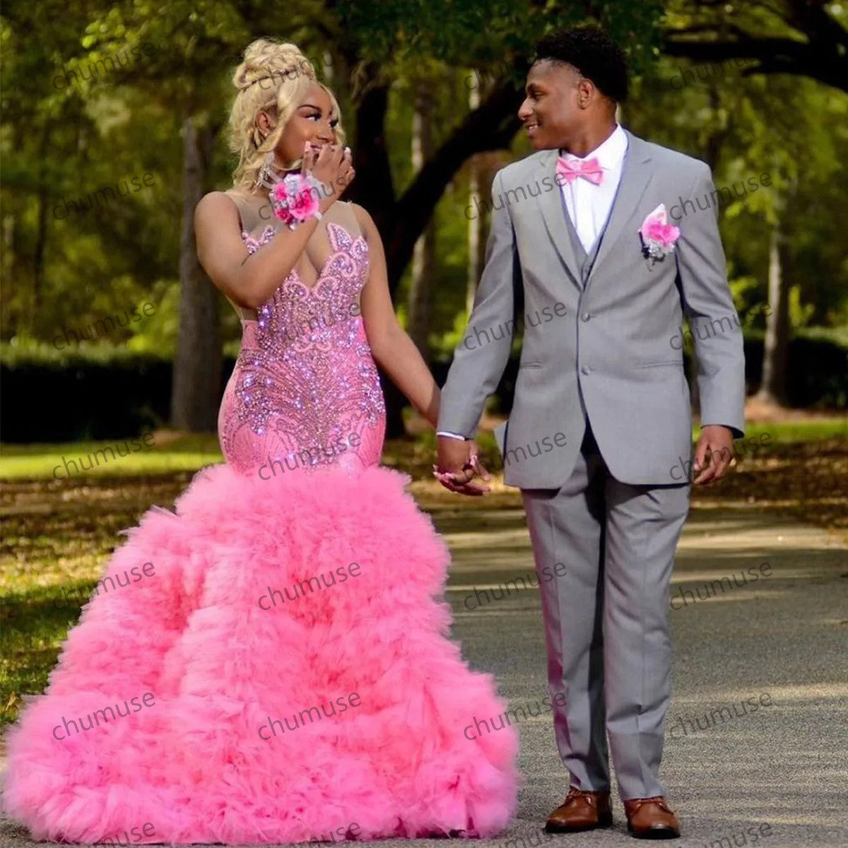 Robe de bal rose à col en V, paillettes, tulle superposé, drapée, plissée, cristal, dos ouvert 