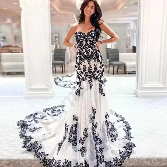 Vestido de novia de sirena con encaje negro, escote corazón, sin mangas, largo, gótico, estilo bohemio, elegante, personalizado, 2025