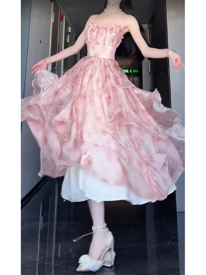 Robe vintage trapèze à bretelles spaghetti, motif floral rose, tenue de fête, d'anniversaire