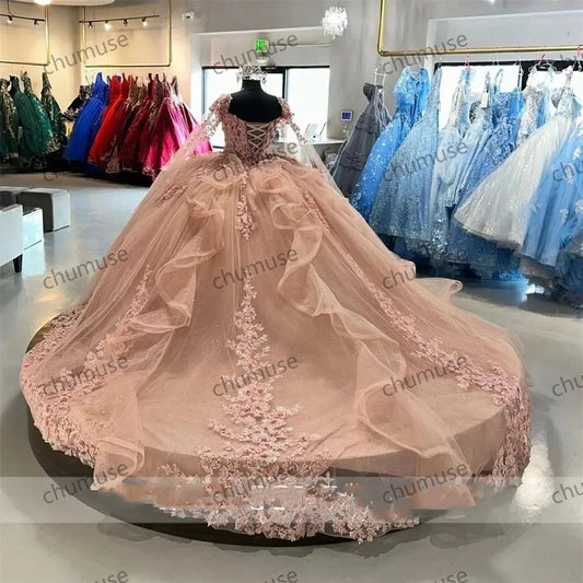 فساتين كوينسينيرا بأكمام طويلة للبنات مزينة بالخرز وفساتين حفلات المشاهير 