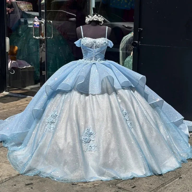 Robe de Quinceanera bleu ciel, décolleté en cœur, appliques personnalisées, paillettes, fleurs 3D, robe de bal princesse pour 16 ans