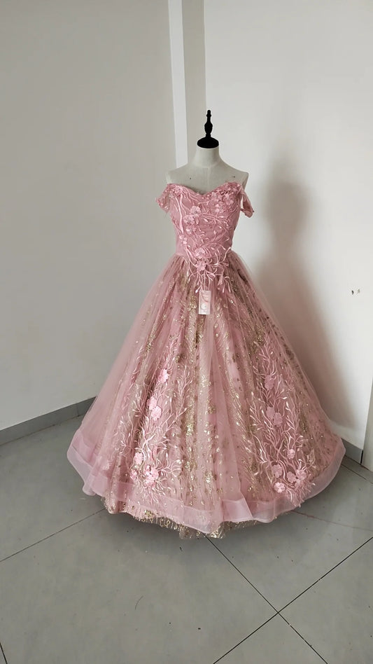 Vestidos de princesa azul claro, vestidos de baile de renda, vestidos poncho, lantejoulas brilhantes, vestidos de baile