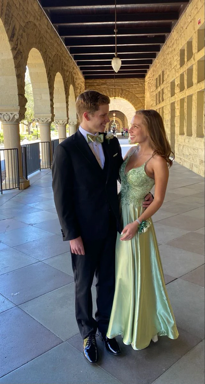 Vestido de baile longo e elegante em linha A, vestido de formatura