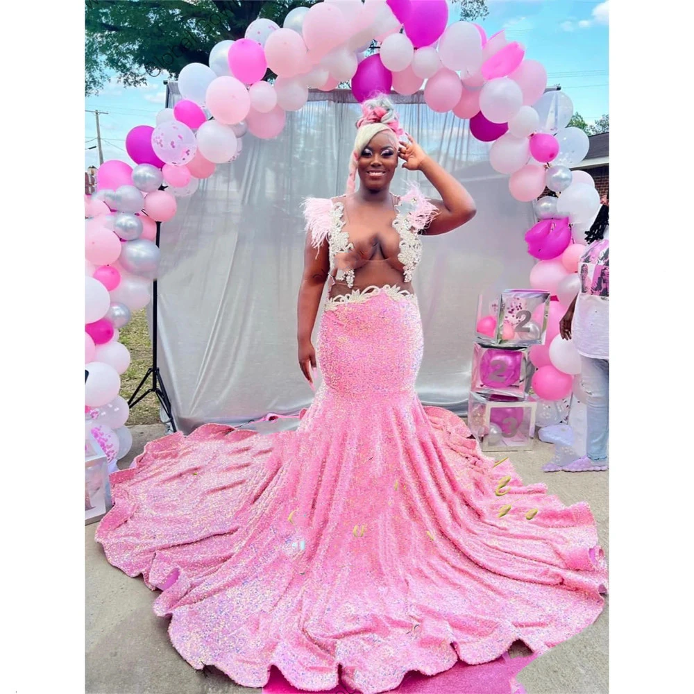 Vestido longo de baile rosa com apliques em formato de coração para meninas negras, vestidos de festa de aniversário, penas, vestidos de noite com lantejoulas