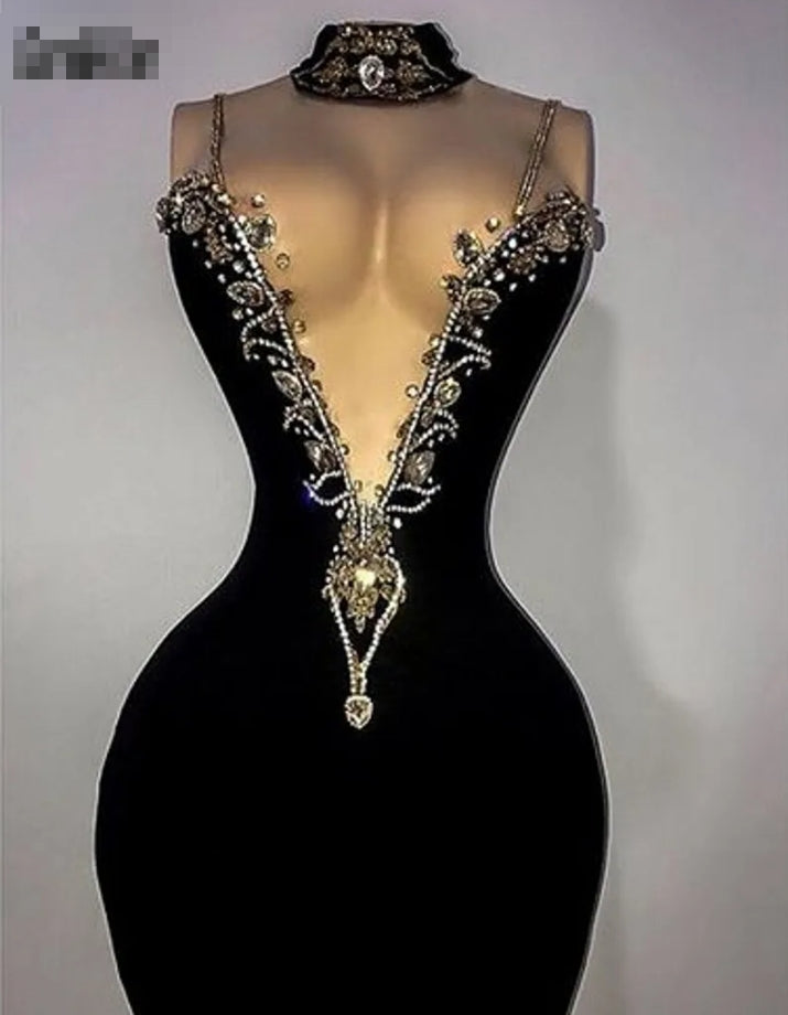 Little Black Cocktail Dresses Spaghetti Straps Short Prom Gowns for Women Party Wear Crystal Beading Velvet Night Dress