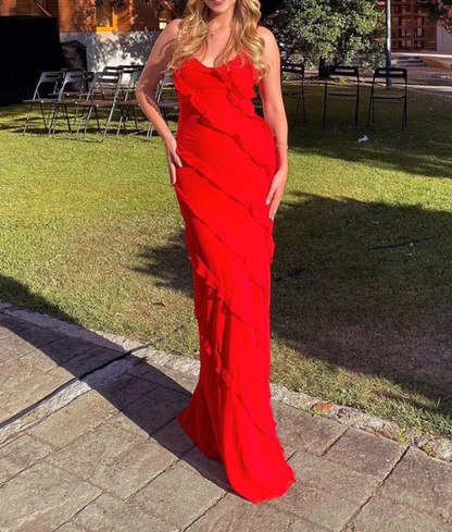 Vestido de festa sexy com costas nuas, babados e fenda em chiffon preto