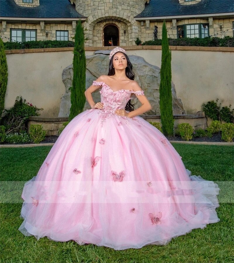 Robe de bal princesse lilas, robe de Quinceanera, épaules dénudées, appliques papillon