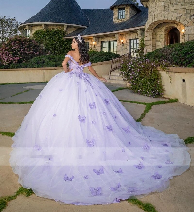 Robe de bal princesse lilas, robe de Quinceanera, épaules dénudées, appliques papillon