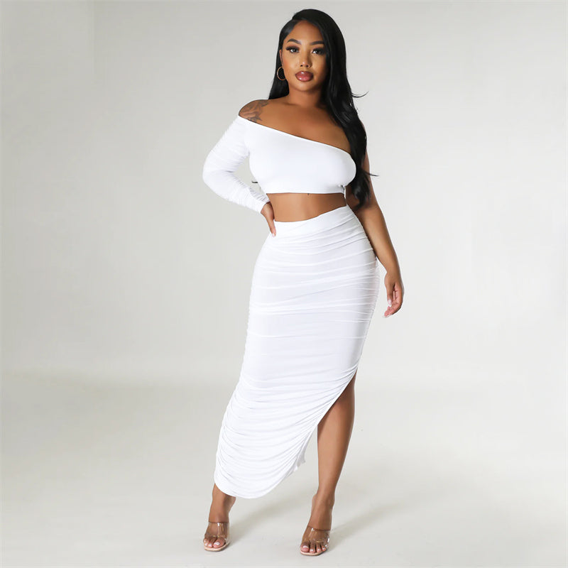 Conjunto de vestido longo de duas peças com top curto de um ombro só e saia longa franzida com fenda lateral para festival e elegantes roupas femininas