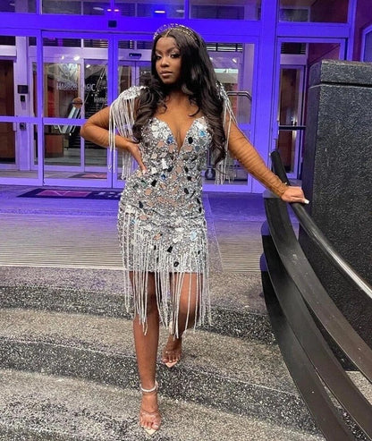 Vestidos de baile curtos, prateados e sensuais, sem costas, para meninas negras, festa de aniversário, baile de formatura 